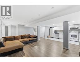 22 COLONIAL Street - 26