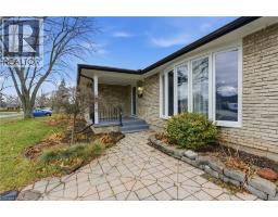 22 COLONIAL Street - 3