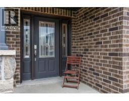 260 CRANBROOK Street - 3