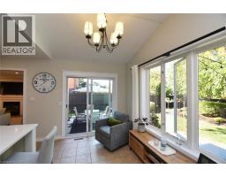 35 ERINGATE Drive - 18