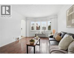 153 PARKVIEW Drive - 10