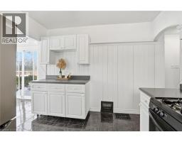 153 PARKVIEW Drive - 21