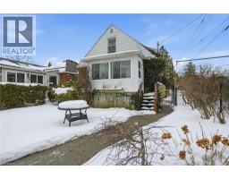 153 PARKVIEW Drive - 39