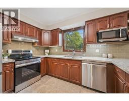 82 CORFIELD Drive - 15