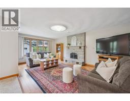 82 CORFIELD Drive - 18