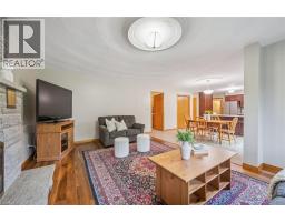 82 CORFIELD Drive - 19