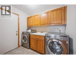 82 CORFIELD Drive - 23