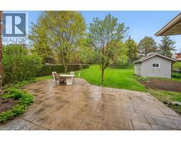 82 CORFIELD Drive - 40