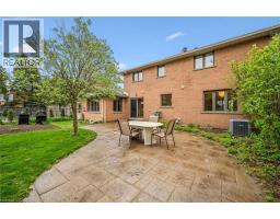 82 CORFIELD Drive - 41