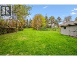 82 CORFIELD Drive - 42