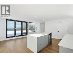 36 WINDEMERE Road - 24