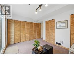 1115 PARAMOUNT Drive UnitNo. 78 - 24