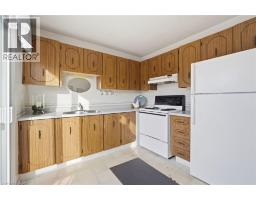 1115 PARAMOUNT Drive UnitNo. 78 - 8