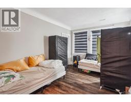 251 KING Street E - 11