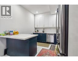 251 KING Street E - 27