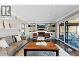 71 ROSSLINN Road - 13