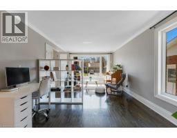 71 ROSSLINN Road - 16