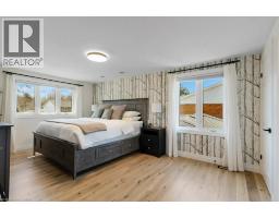 71 ROSSLINN Road - 18
