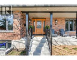 71 ROSSLINN Road - 2