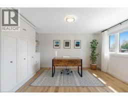 71 ROSSLINN Road - 23
