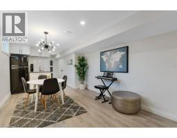 71 ROSSLINN Road - 27