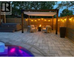 71 ROSSLINN Road - 37