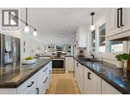 71 ROSSLINN Road - 6