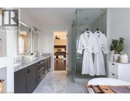 41 CREANONA Boulevard - 19