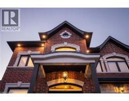 41 CREANONA Boulevard - 35