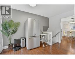 131 CARLYLE Drive - 19