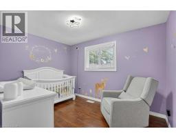131 CARLYLE Drive - 24