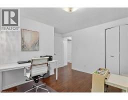 131 CARLYLE Drive - 29