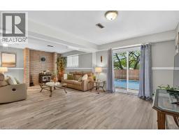 131 CARLYLE Drive - 31