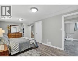 131 CARLYLE Drive - 40