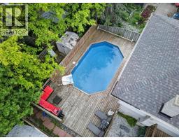 131 CARLYLE Drive - 49