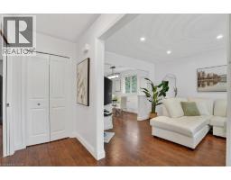 131 CARLYLE Drive - 8