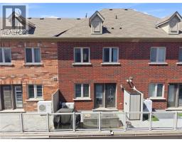 362 PLAINS Road E UnitNo. 32 - 32
