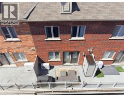 362 PLAINS Road E UnitNo. 32 - 33