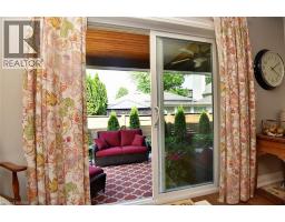 26 CORBETT Avenue - 13