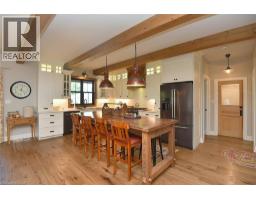 26 CORBETT Avenue - 21