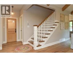 26 CORBETT Avenue - 26