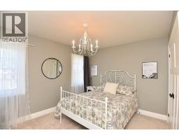 26 CORBETT Avenue - 33