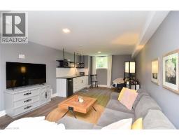 26 CORBETT Avenue - 39