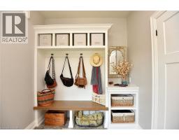 26 CORBETT Avenue - 6