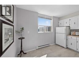 700 DYNES Road UnitNo. 904 - 10