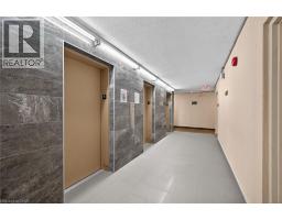 700 DYNES Road UnitNo. 904 - 29