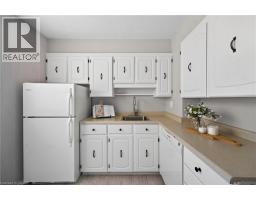 700 DYNES Road UnitNo. 904 - 7