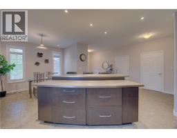 41 BAUER Street - 10