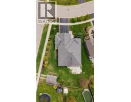 23 TAN Avenue - 50