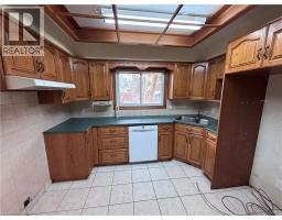 4 BEECHWOOD Court - 10